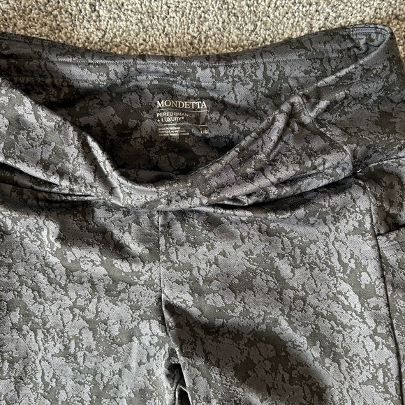 Mondetta Charcoal Patterned Leggings - Picture 2 of 4